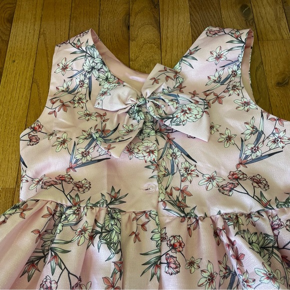 SPECIAL EDITIONS PINK FLORAL PRINT BOW ACCENT GIRLS DRESS SIZE 16 - Picture 3 of 6